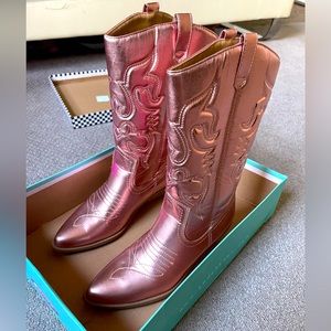Pink metallic cowboy boots Size 9